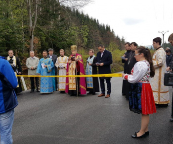 Požehnanie a slávnostne otvorenie zrekonštruovaného úseku cesty 